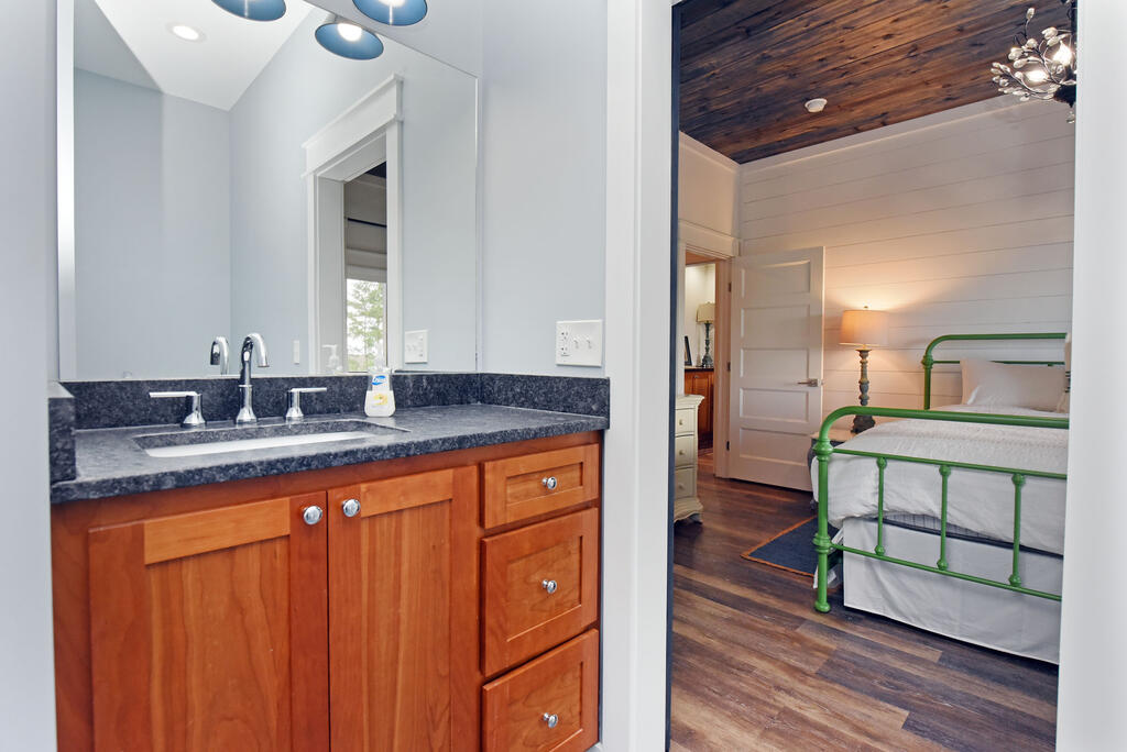 732 Ridge Pointe Way Property Photo 40