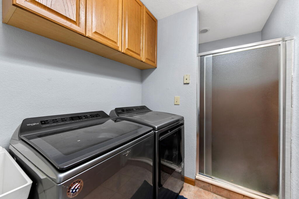 204 Lakeview Dr Property Photo 60