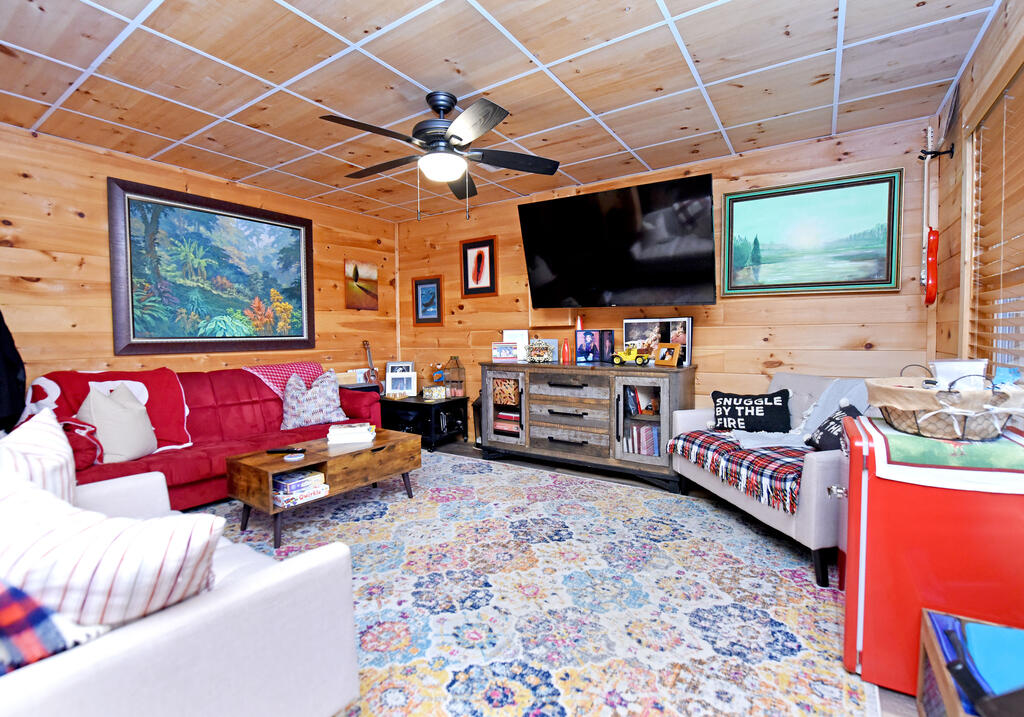 769 Ross Ridge Road Property Photo 41