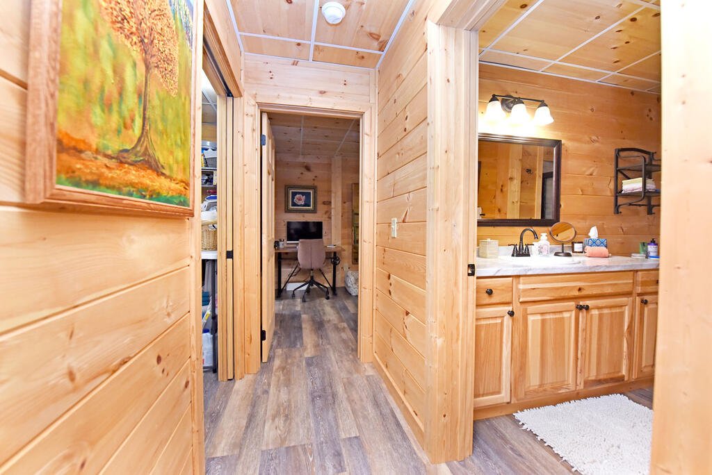 769 Ross Ridge Road Property Photo 44