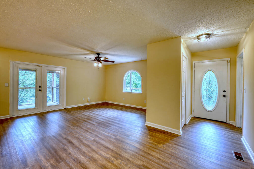 553 Grayce Lane Property Photo 17