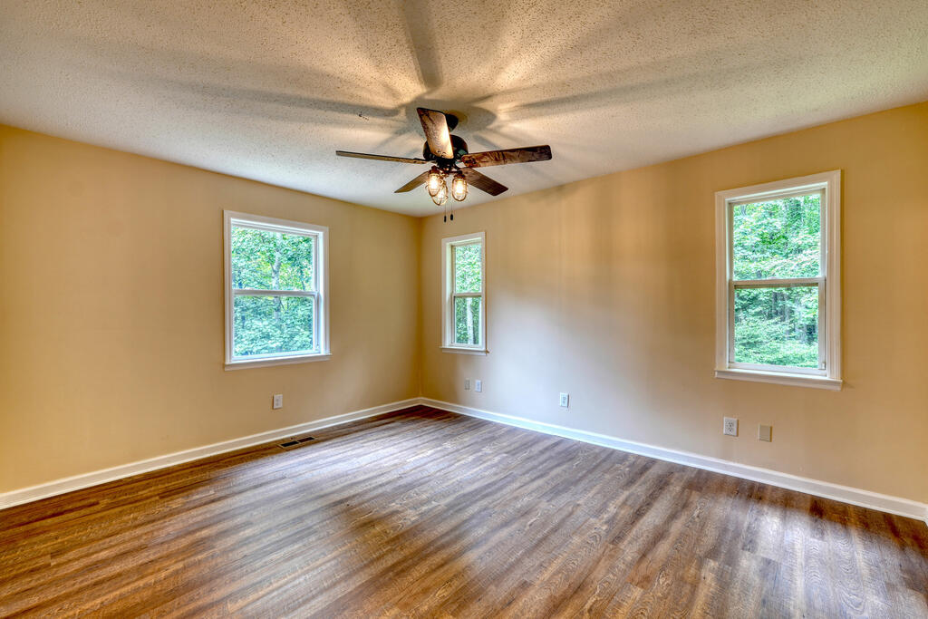 553 Grayce Lane Property Photo 27