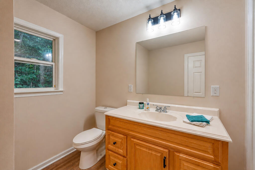 553 Grayce Lane Property Photo 30