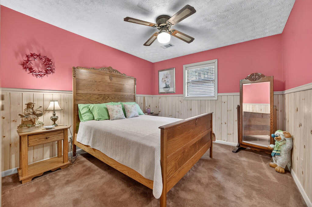 400 Matrix Circle Property Photo 34