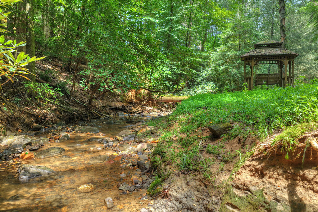 400 Matrix Circle Property Photo 50