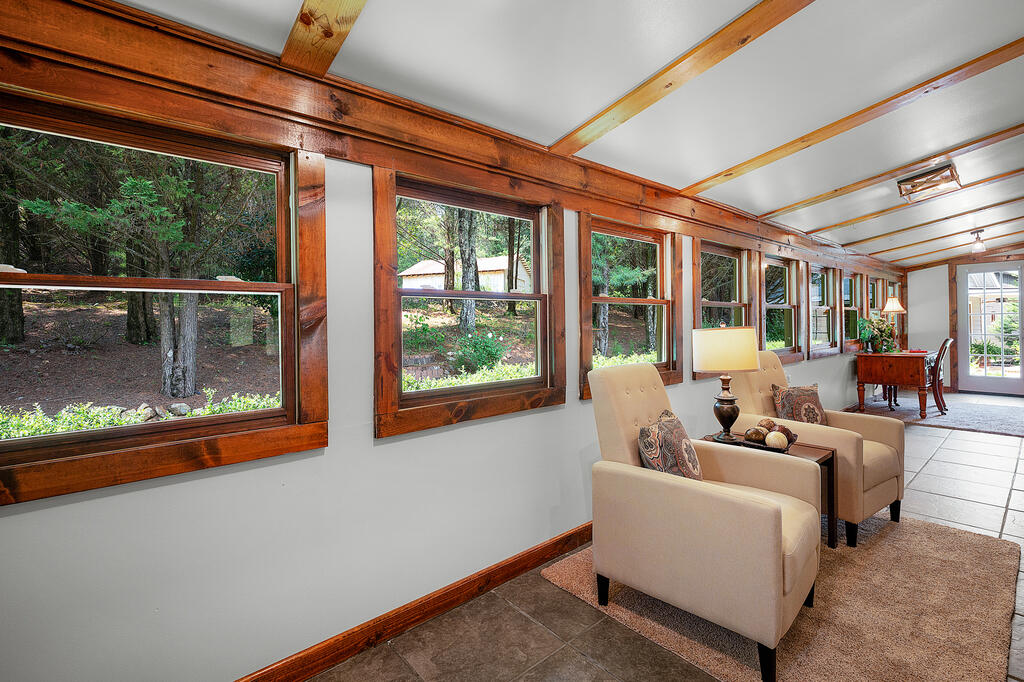 2064 Knight Road Property Photo 23