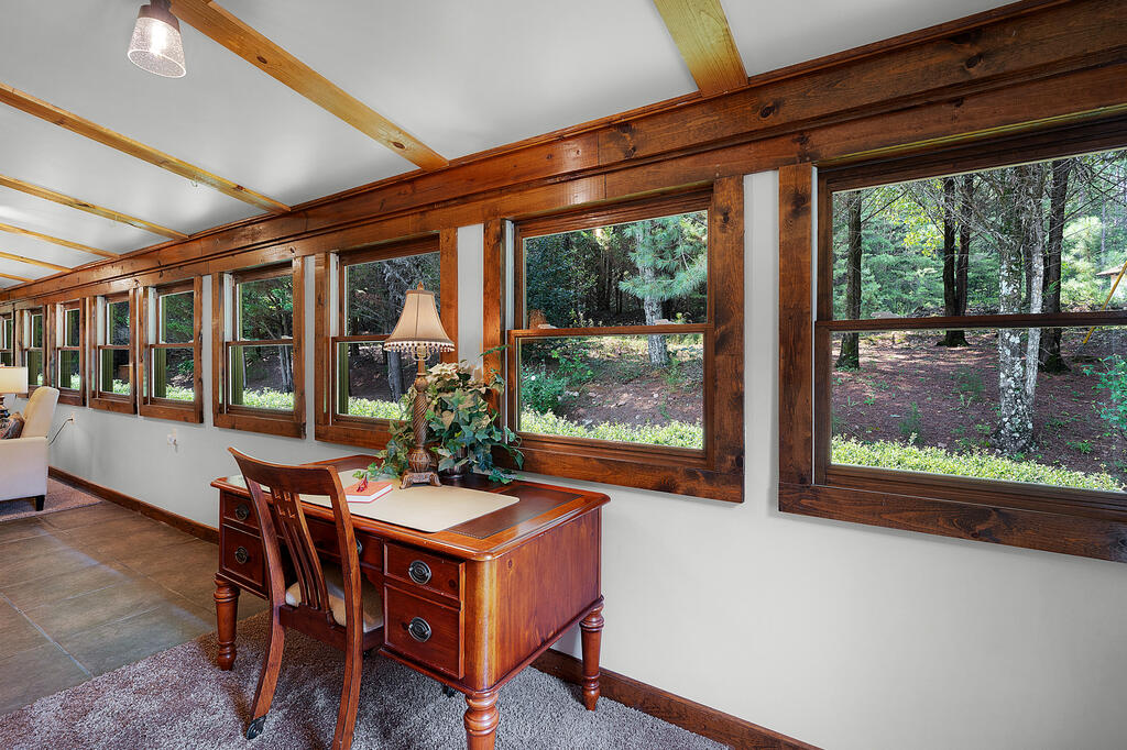 2064 Knight Road Property Photo 24