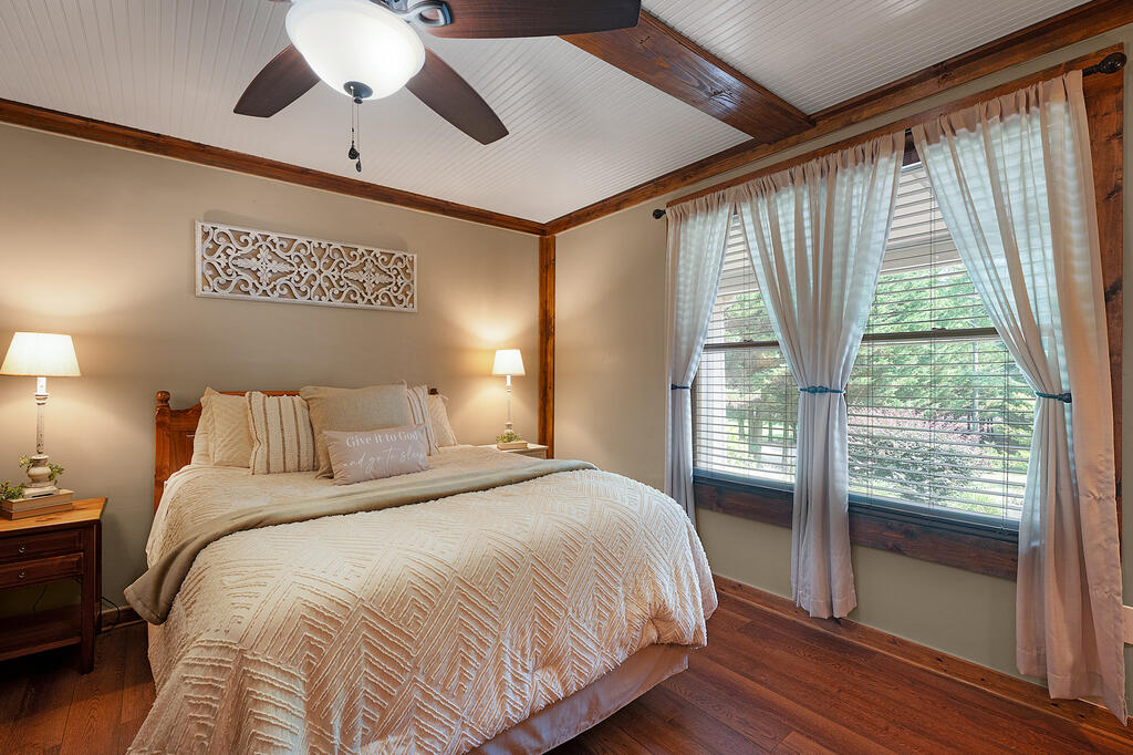 2064 Knight Road Property Photo 32