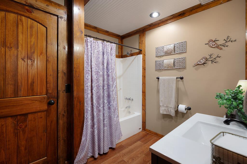 2064 Knight Road Property Photo 34