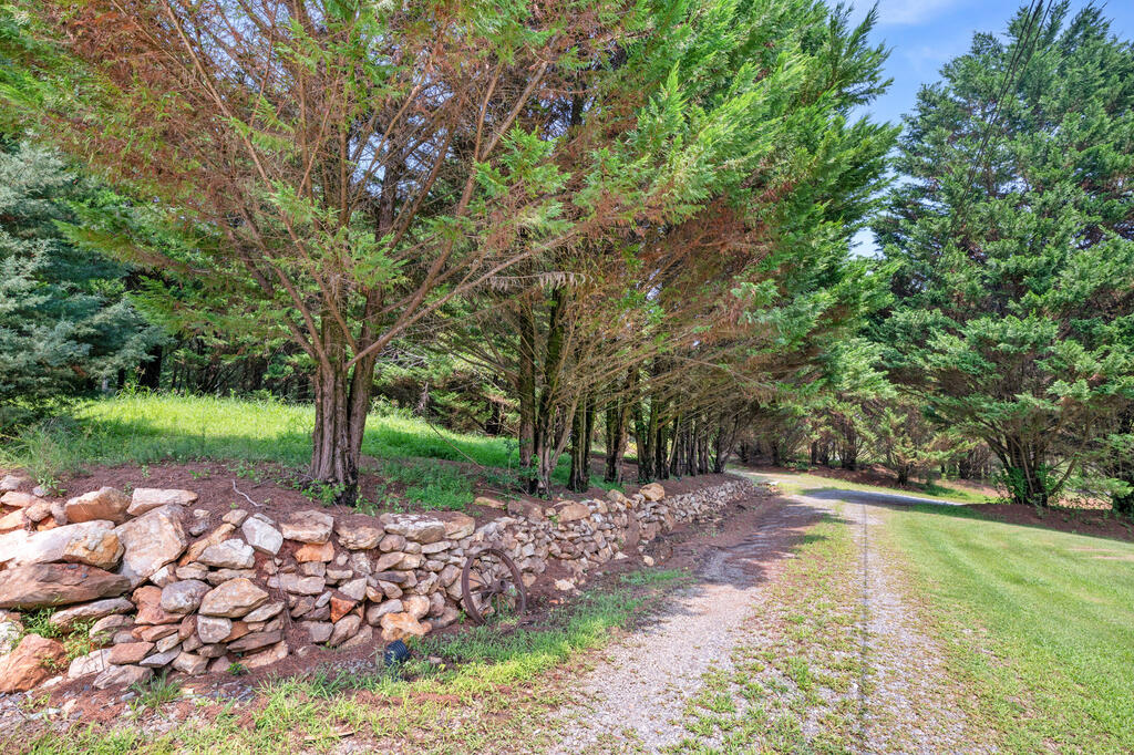 2064 Knight Road Property Photo 64