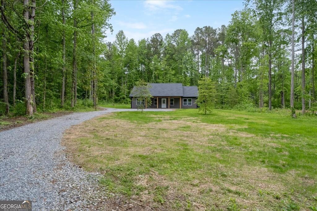 65 Bay Ct Property Photo 5