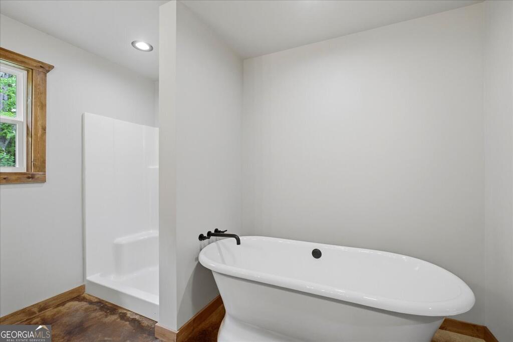 65 Bay Ct Property Photo 27