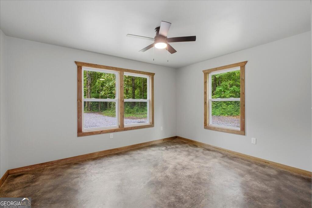 65 Bay Ct Property Photo 32