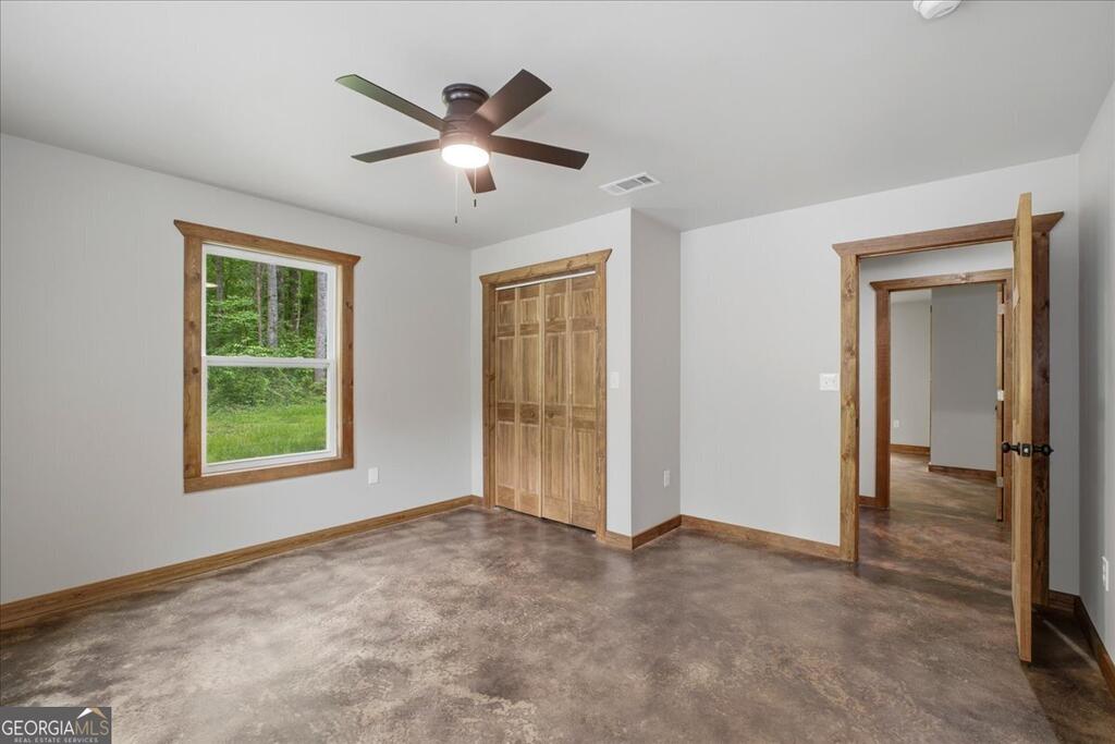 65 Bay Ct Property Photo 33