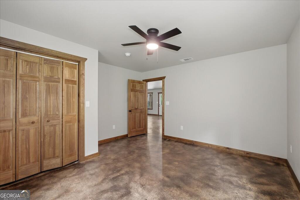65 Bay Ct Property Photo 35
