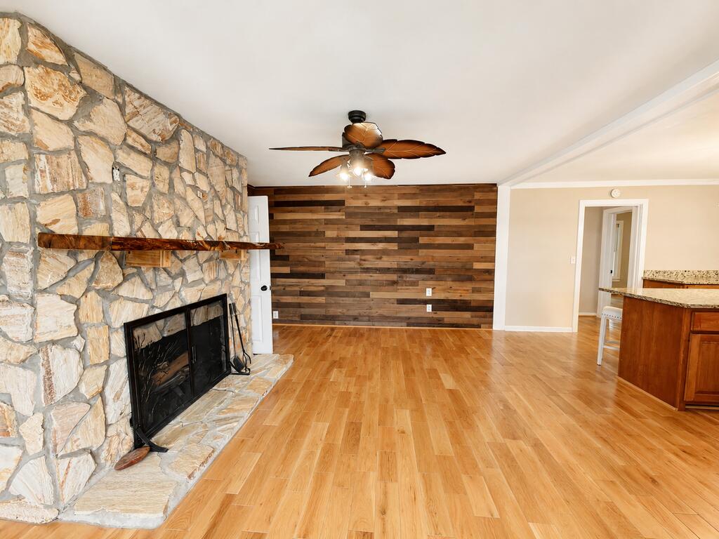 1211 Scenic Drive Property Photo 7