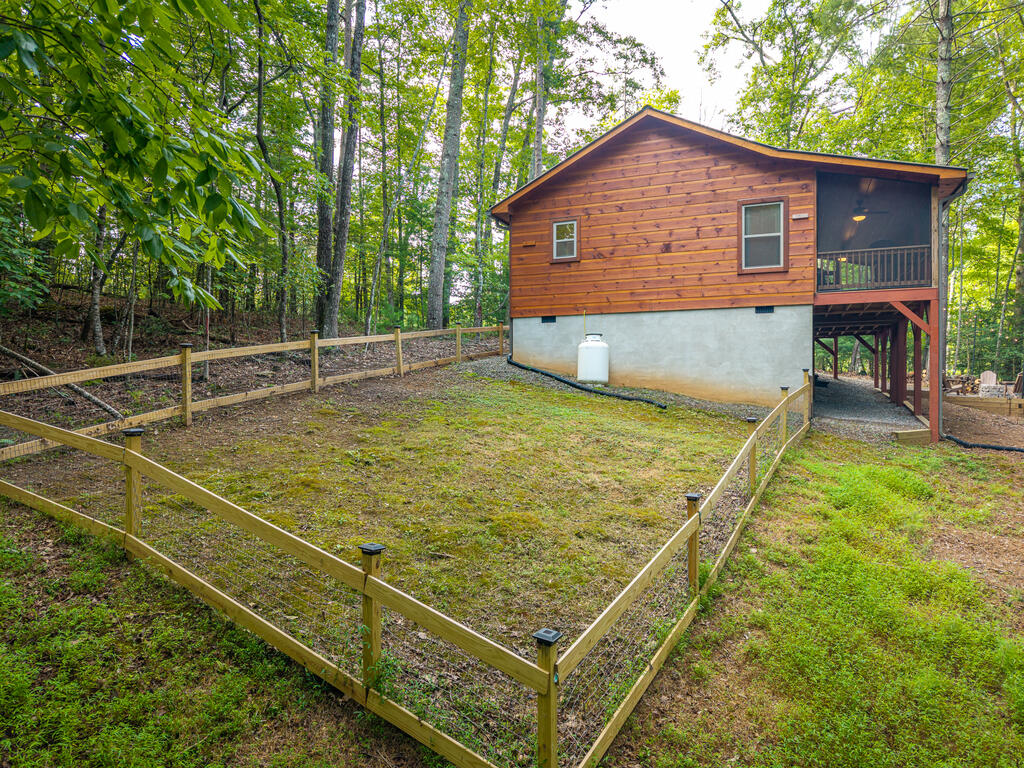 40 Lynae Lane Property Photo 4