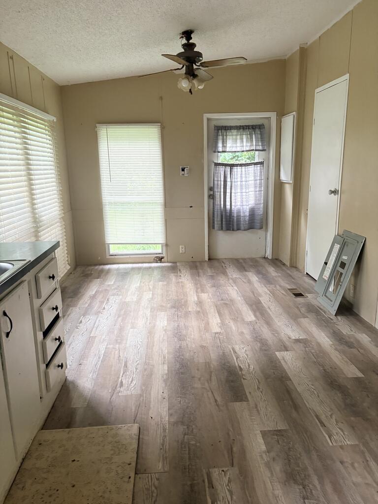 119 Ridge Crest Drive Property Photo 4