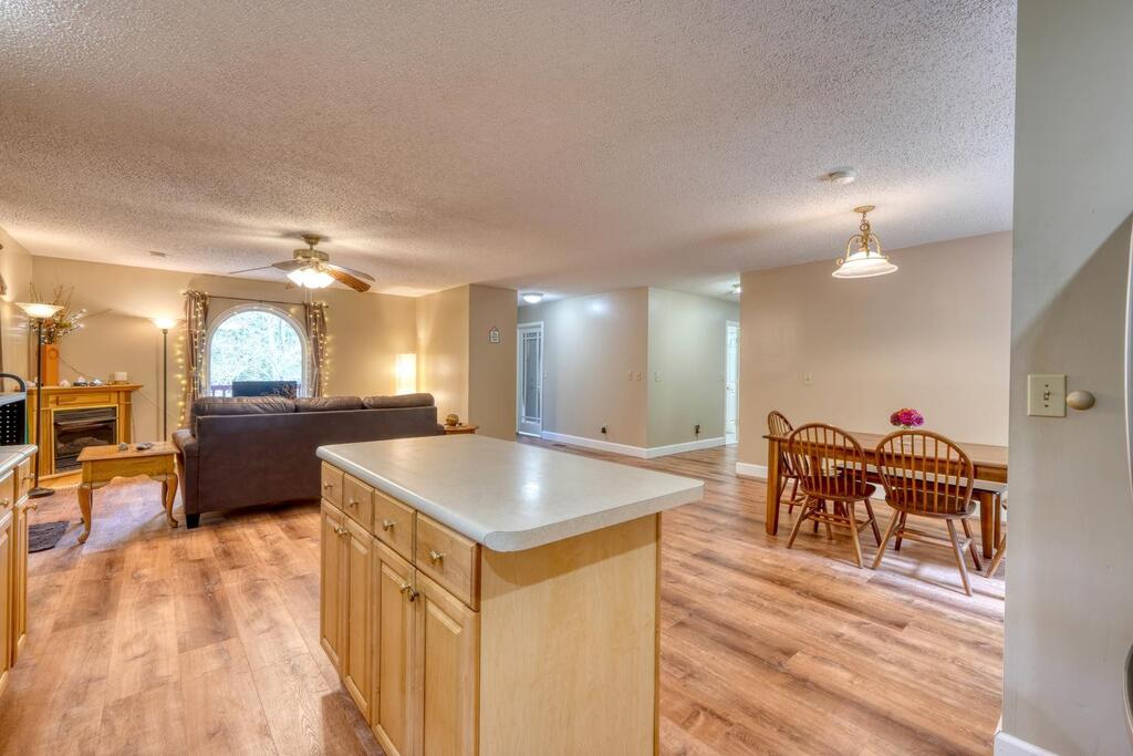 557 Grayce Lane Property Photo 16