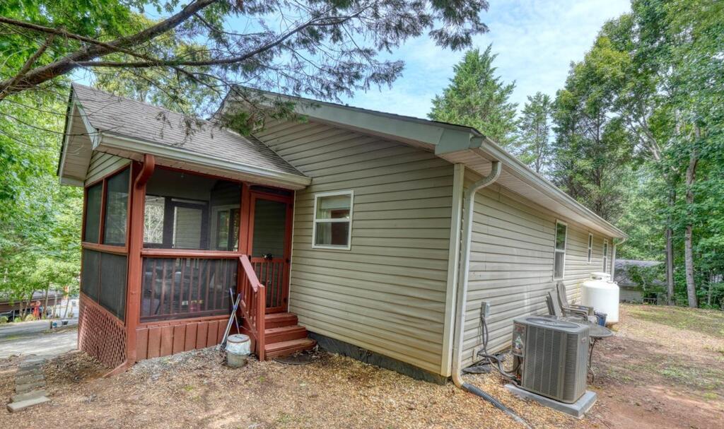 557 Grayce Lane Property Photo 34