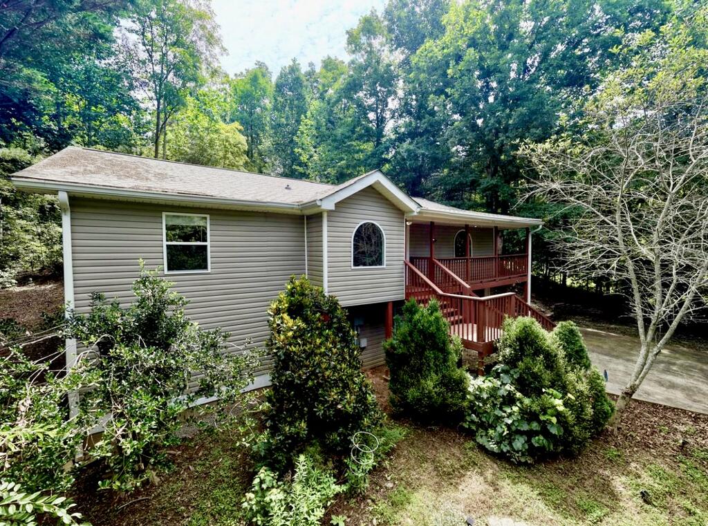 557 Grayce Lane Property Photo 37