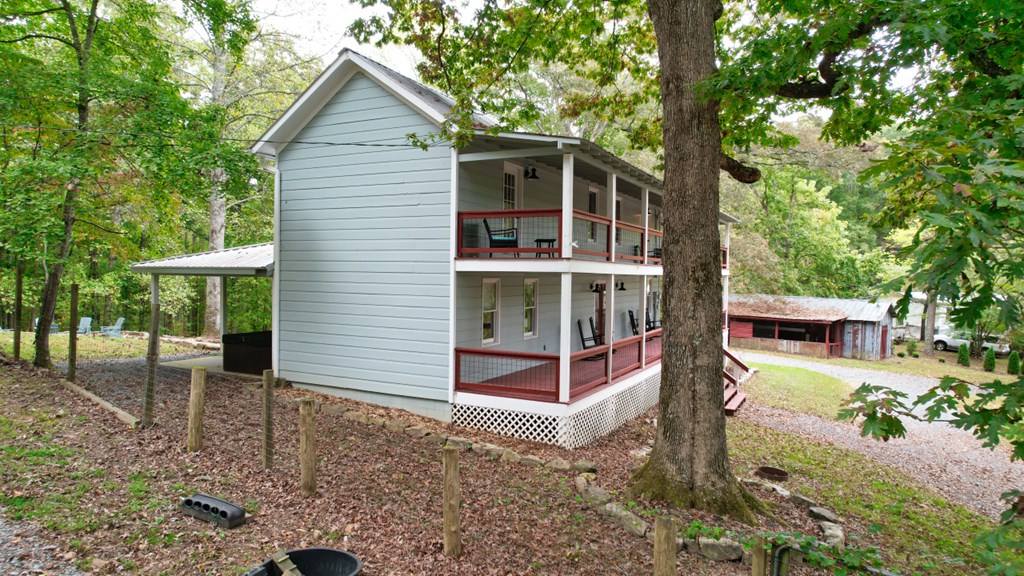 237 Chestnut Gap Road Property Photo 10