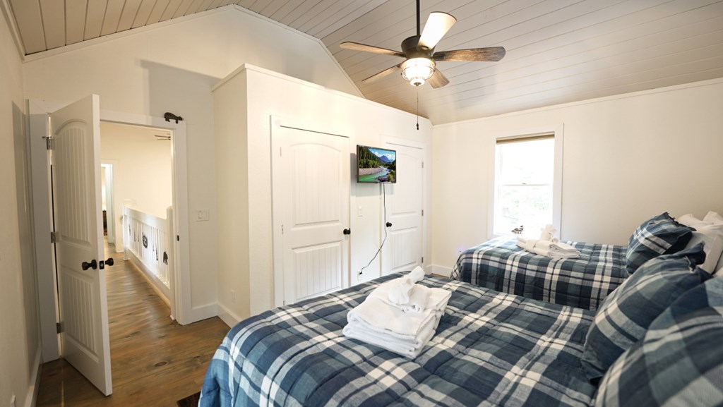 237 Chestnut Gap Road Property Photo 43