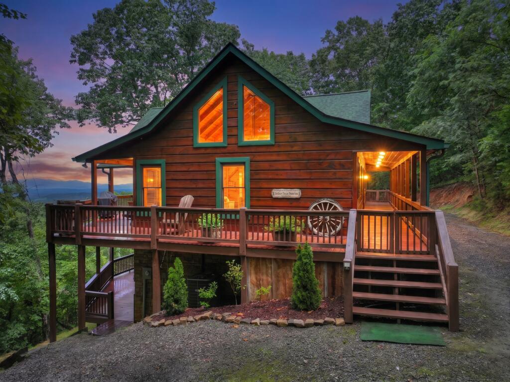 1579 Mangums Trail Property Photo 4