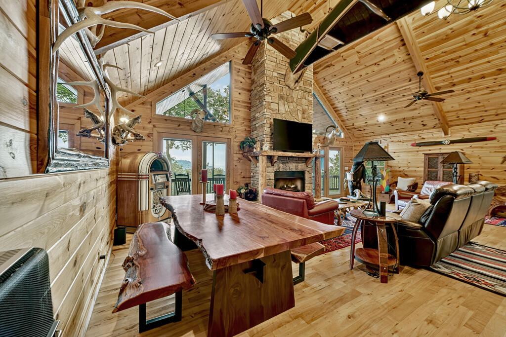 1579 Mangums Trail Property Photo 14