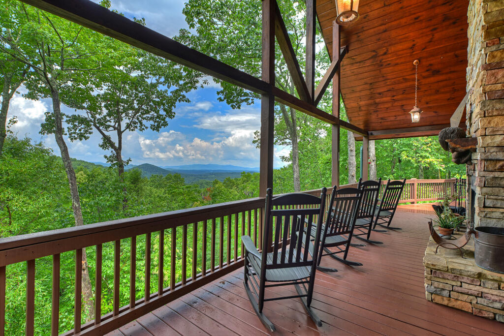 1579 Mangums Trail Property Photo 18