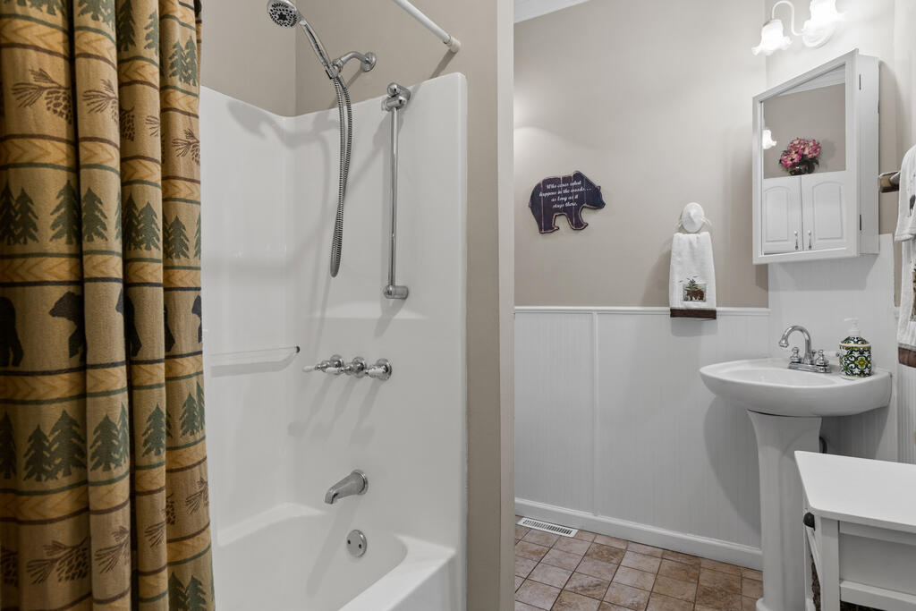 434 Lemmon Drive Property Photo 34