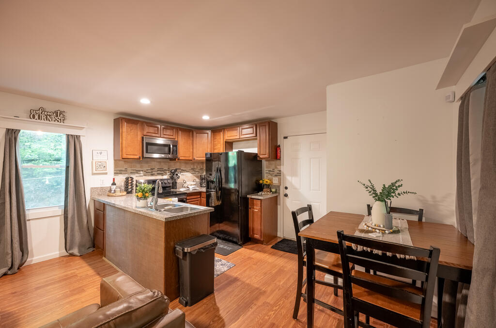 257 Pen Drive Property Photo 3