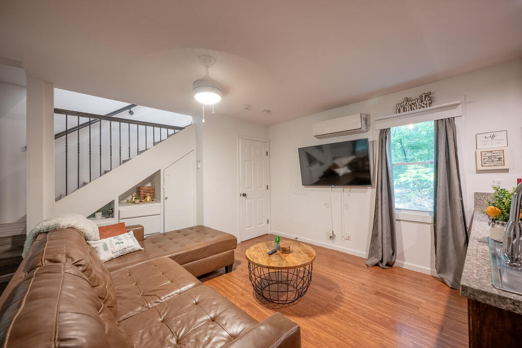 257 Pen Drive Property Photo 6