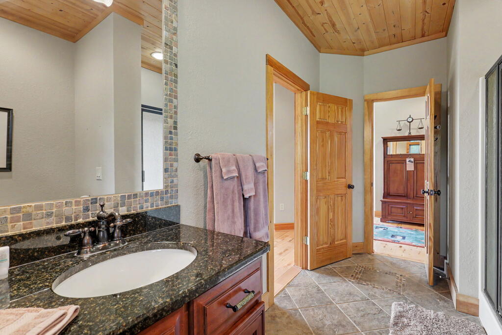575 Longview Drive Property Photo 22