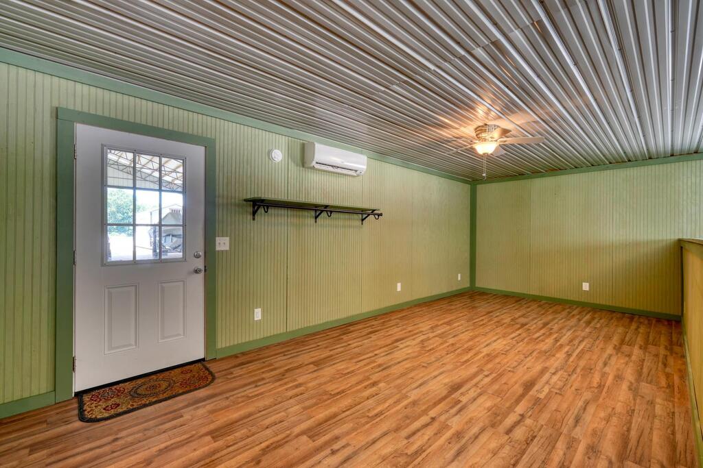 192 Flowers Drive Property Photo 54