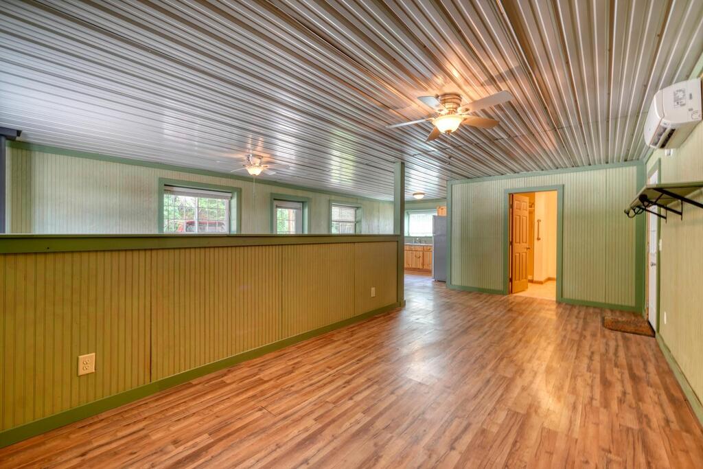192 Flowers Drive Property Photo 55