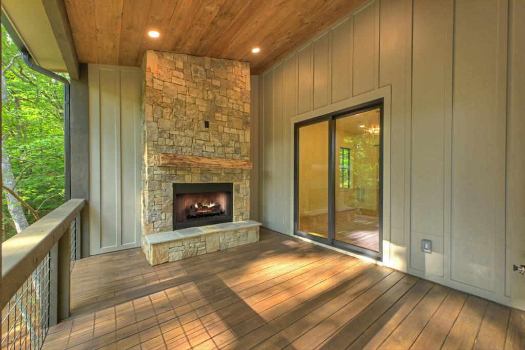 412 Mountain Tops Circle Property Photo 35