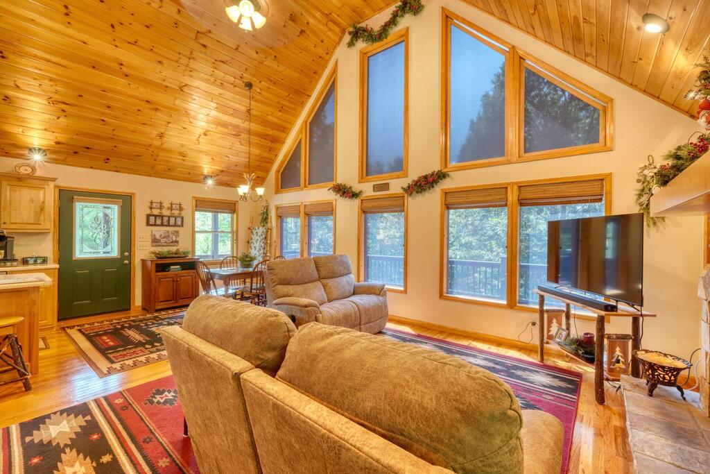 143 Lawrence Drive Property Photo 16