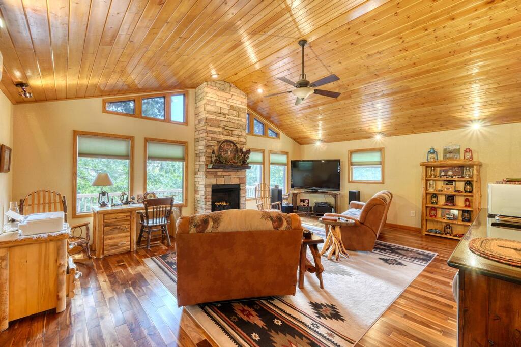 143 Lawrence Drive Property Photo 48