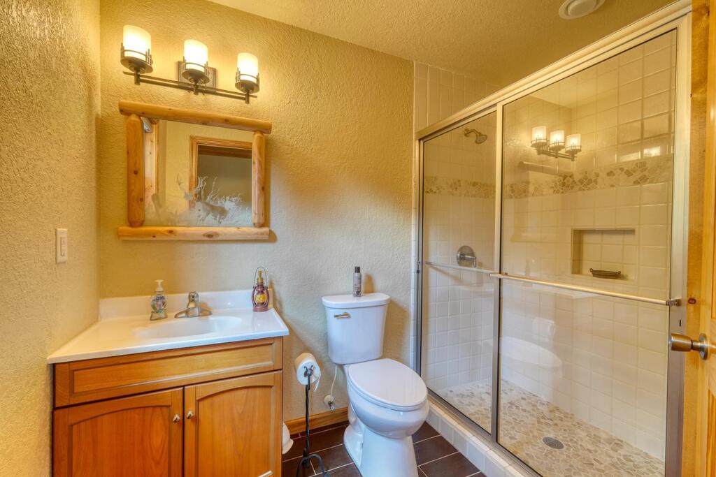 143 Lawrence Drive Property Photo 53