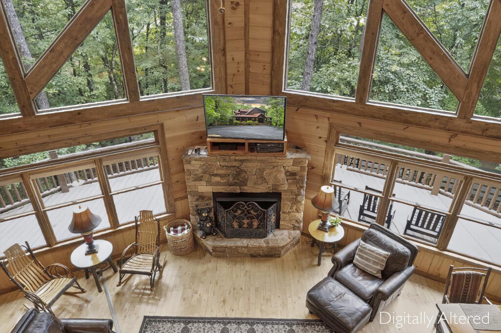 1934 Mountain Tops Road Property Photo 9