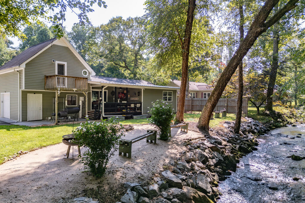 4036 Nowland Road Property Photo 19