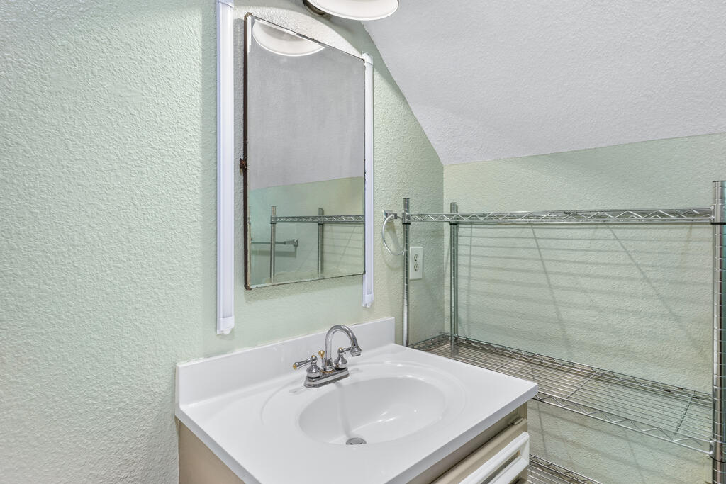 4036 Nowland Road Property Photo 48