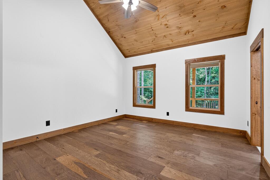 116 Reindeer Lane Property Photo 15