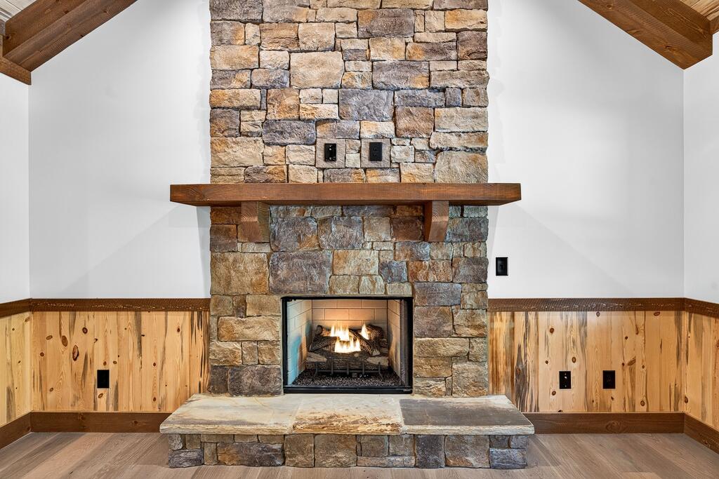 168 Reindeer Lane Property Photo 8