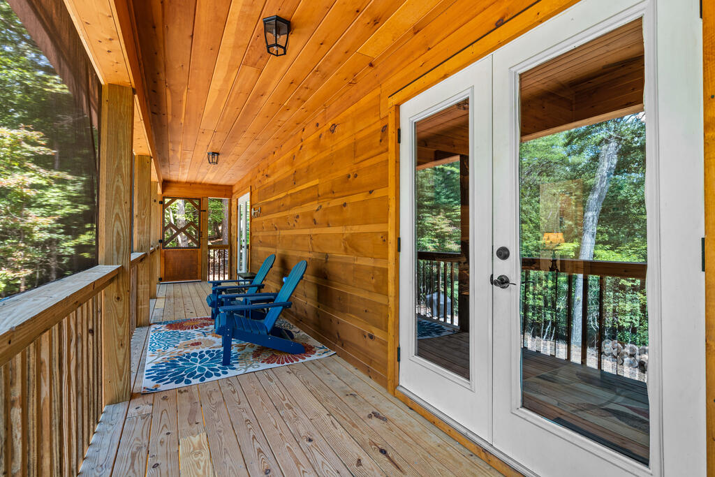 26 Carrolls Ridge Property Photo 24