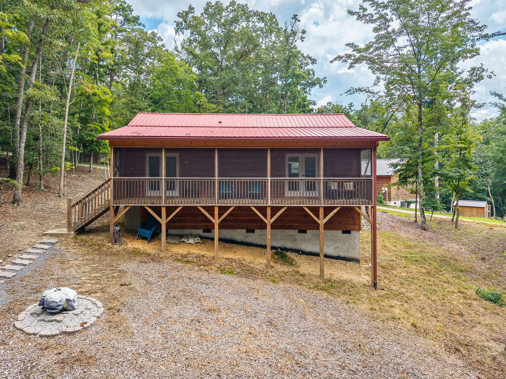 26 Carrolls Ridge Property Photo 31