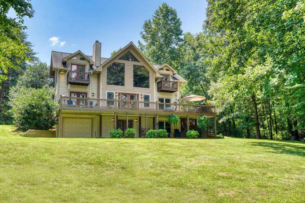 84 Shores Drive Property Photo 1