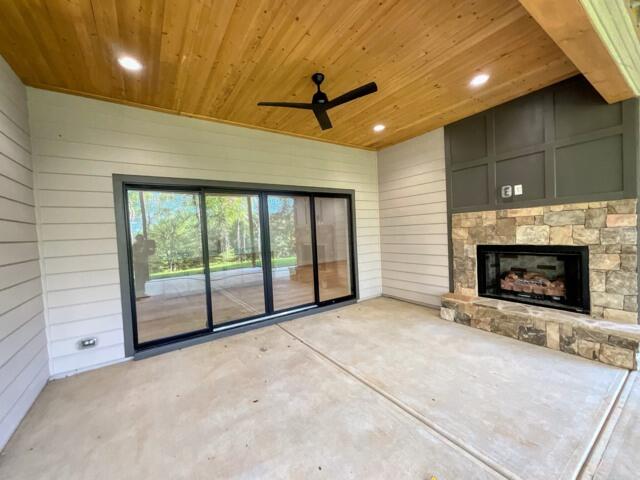 302 Lower Creek Trail Property Photo 27
