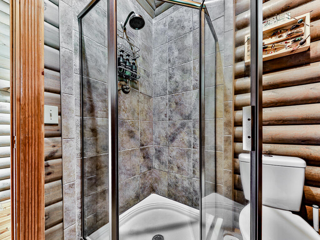 201 Mountainside Parkway Property Photo 36